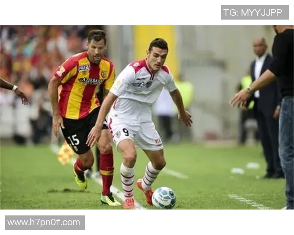 奥尔良与朗斯精彩对决比分揭晓赛季最新战绩分析